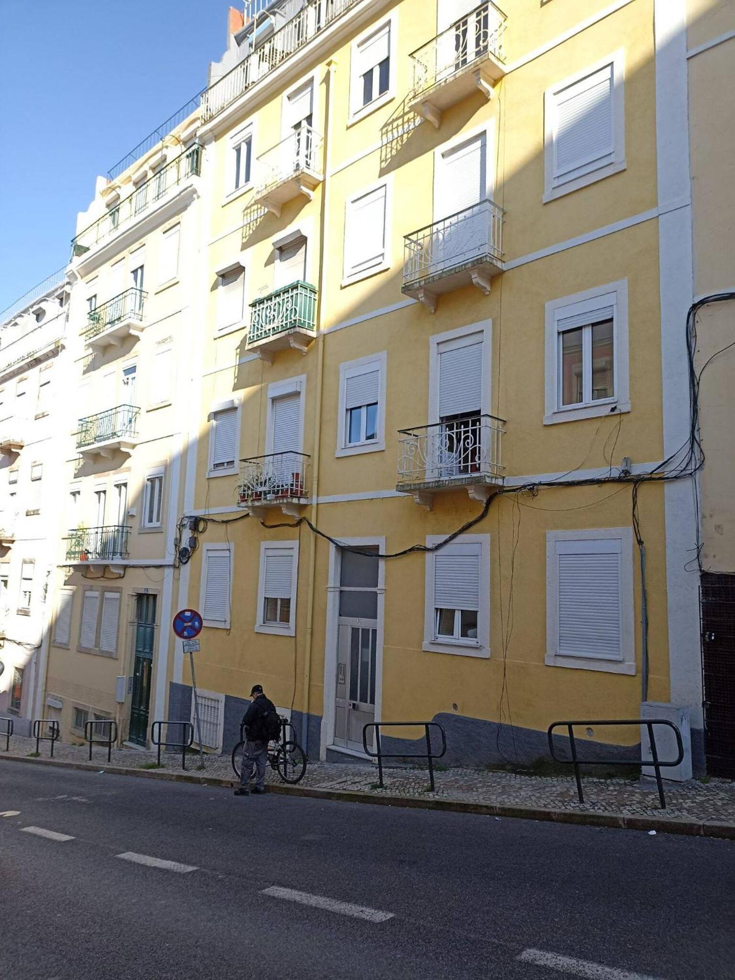 Charming Flat With 2 Bedrooms On Lisbon'S 7Th Hill Esterno foto